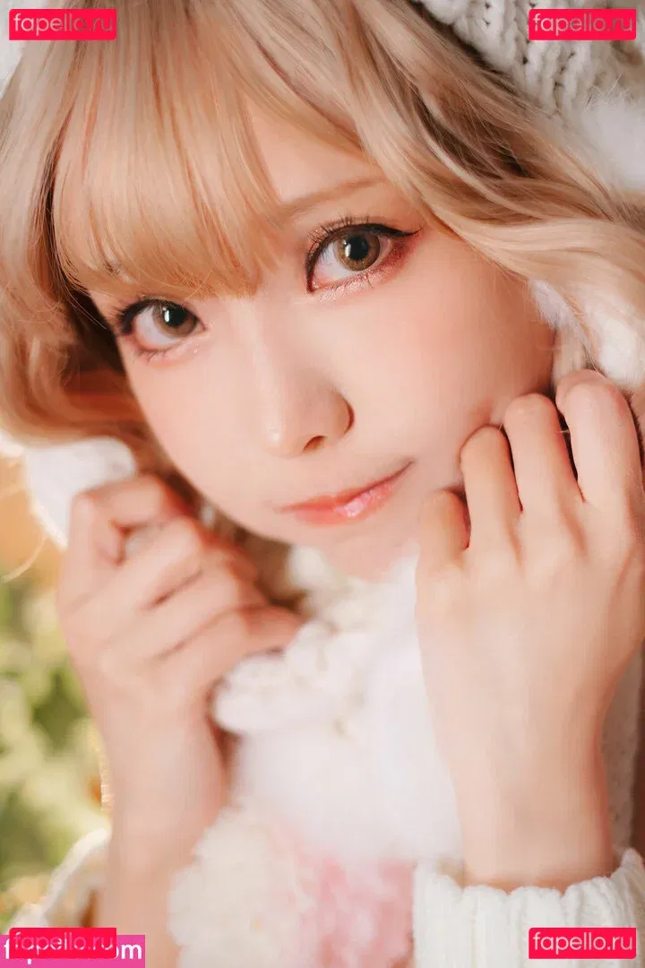 eeelyeee Onlyfans Photo Gallery 