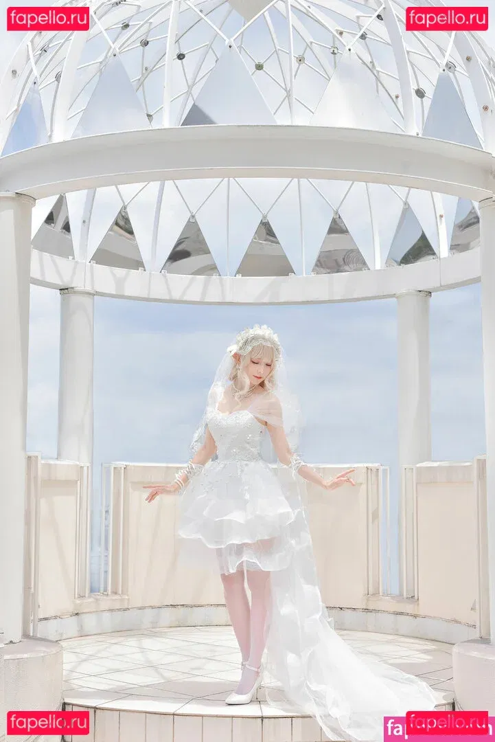 eeelyeee Onlyfans Photo Gallery 