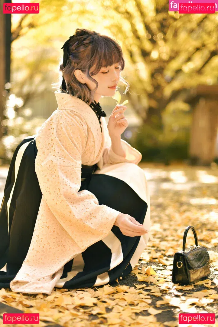 eeelyeee Onlyfans Photo Gallery 