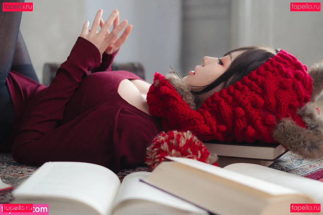 eeelyeee Onlyfans Photo Gallery 