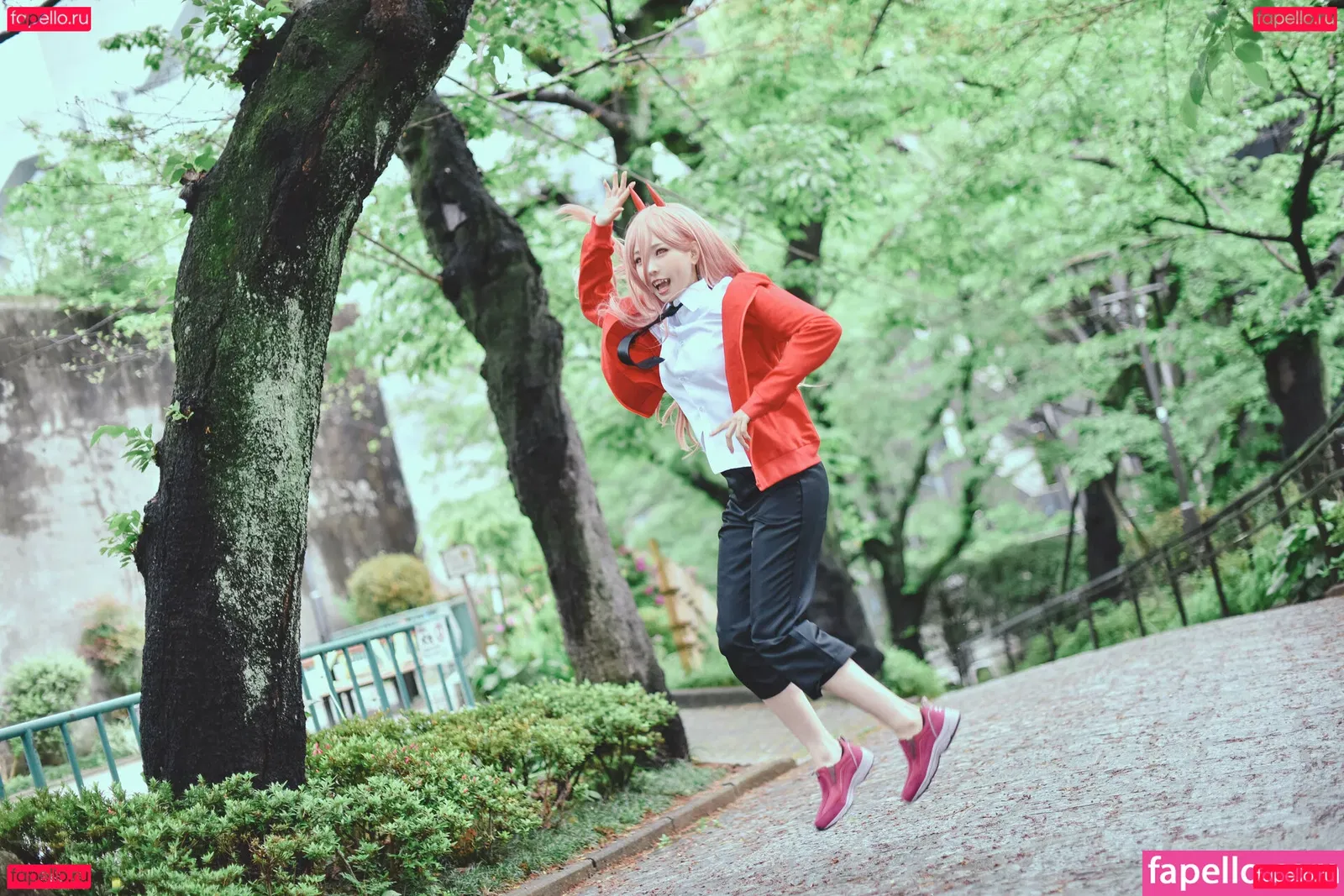 eeelyeee Onlyfans Photo Gallery 