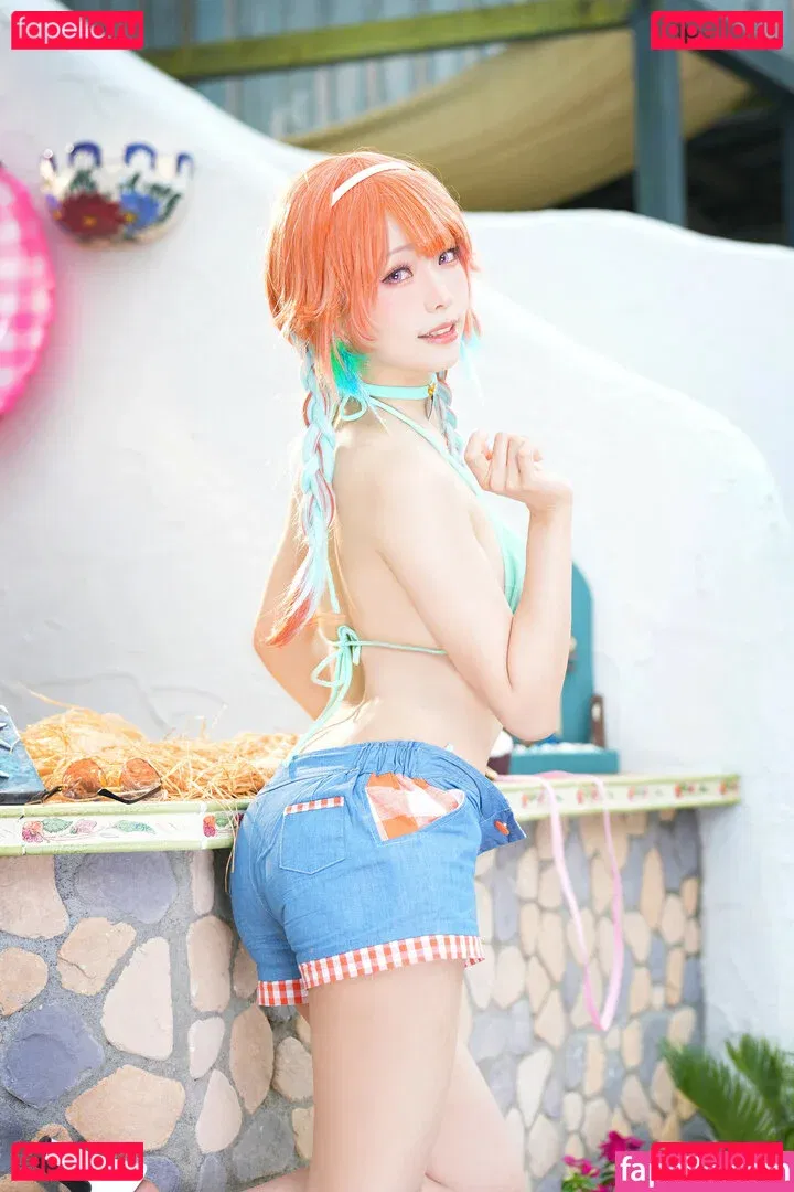 eeelyeee Onlyfans Photo Gallery 