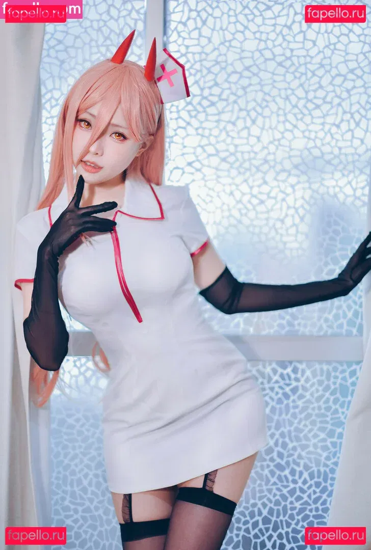 eeelyeee Onlyfans Photo Gallery 