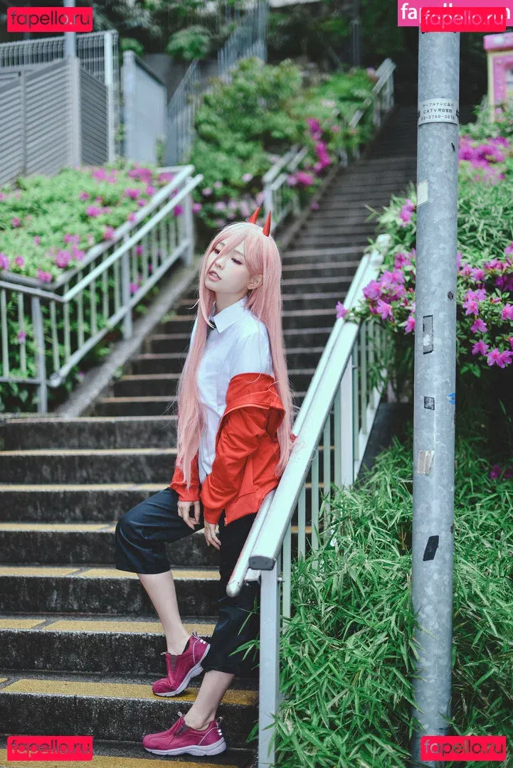 eeelyeee Onlyfans Photo Gallery 