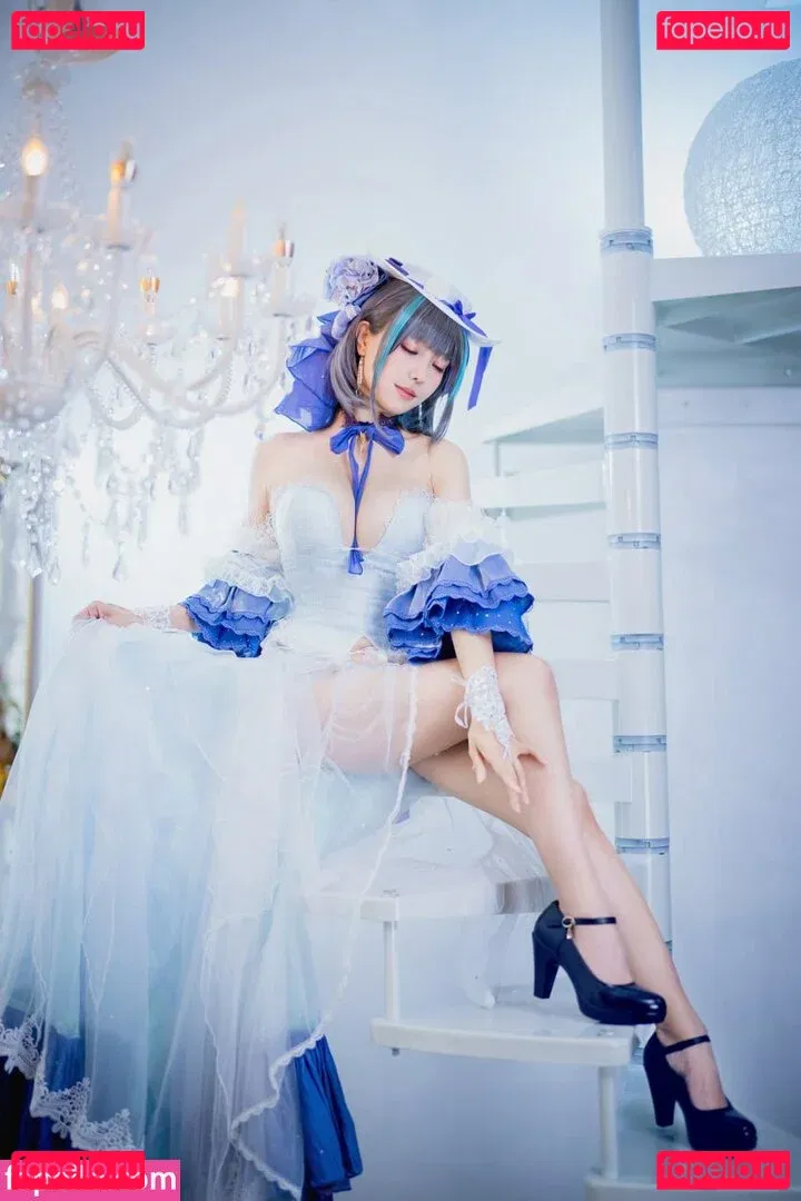 eeelyeee Onlyfans Photo Gallery 