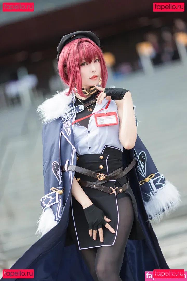 eeelyeee Onlyfans Photo Gallery 