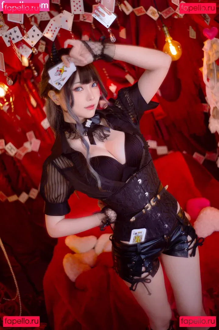 eeelyeee Onlyfans Photo Gallery 