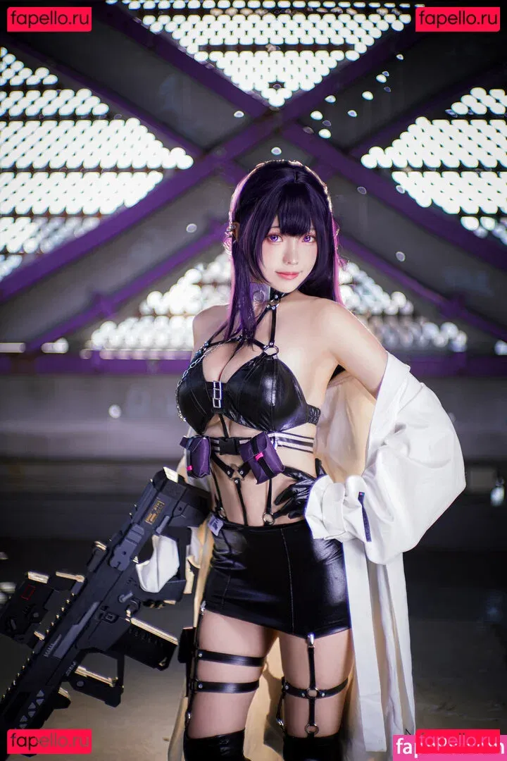 eeelyeee Onlyfans Photo Gallery 