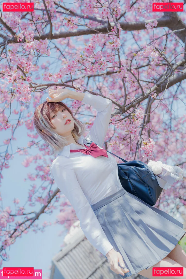 eeelyeee Onlyfans Photo Gallery 