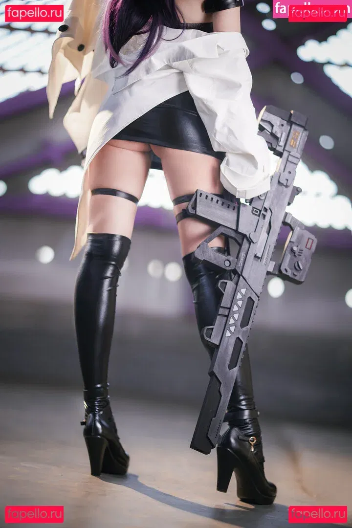 eeelyeee Onlyfans Photo Gallery 