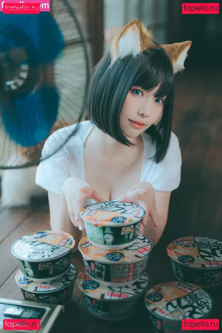 eeelyeee Onlyfans Photo Gallery 