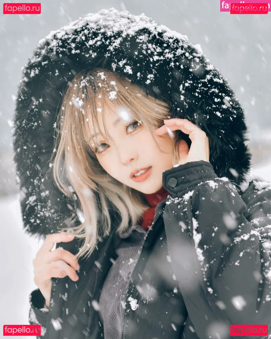 eeelyeee Onlyfans Photo Gallery 