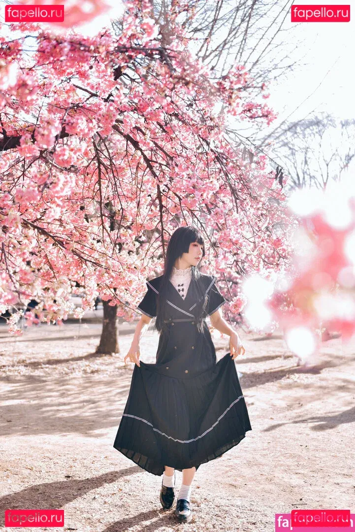 eeelyeee Onlyfans Photo Gallery 