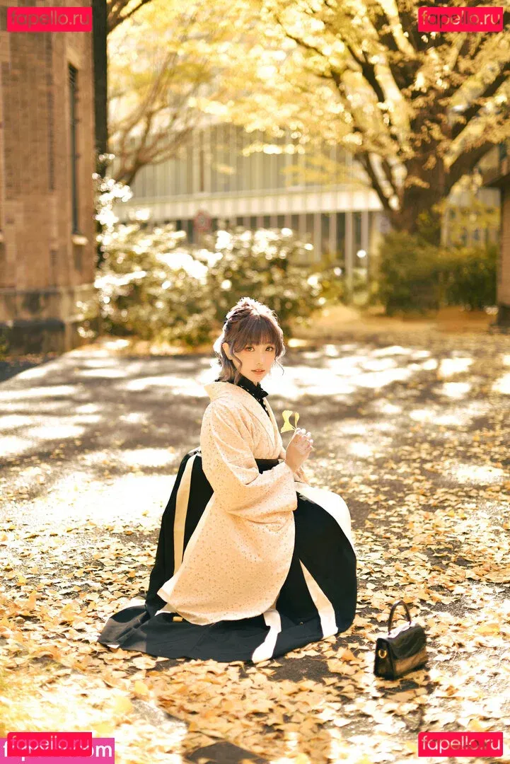 eeelyeee Onlyfans Photo Gallery 