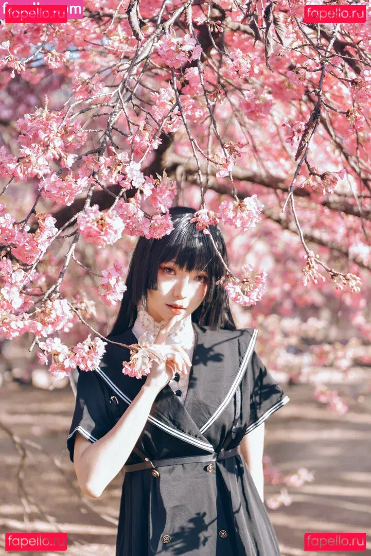 eeelyeee Onlyfans Photo Gallery 