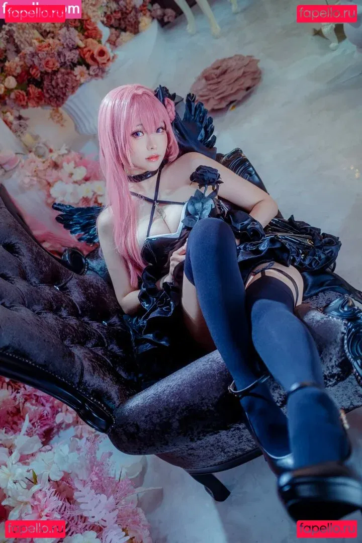 eeelyeee Onlyfans Photo Gallery 