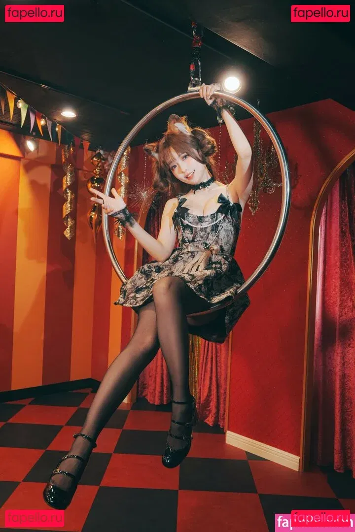 eeelyeee Onlyfans Photo Gallery 