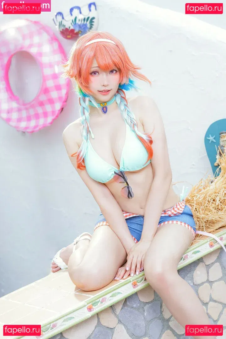 eeelyeee Onlyfans Photo Gallery 