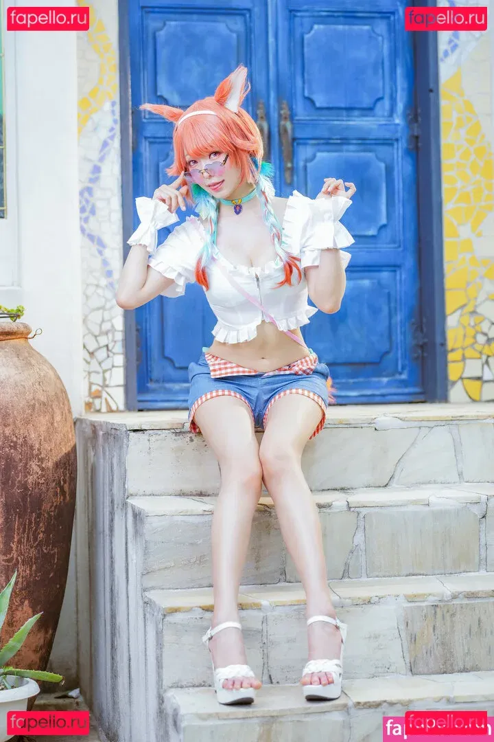 eeelyeee Onlyfans Photo Gallery 