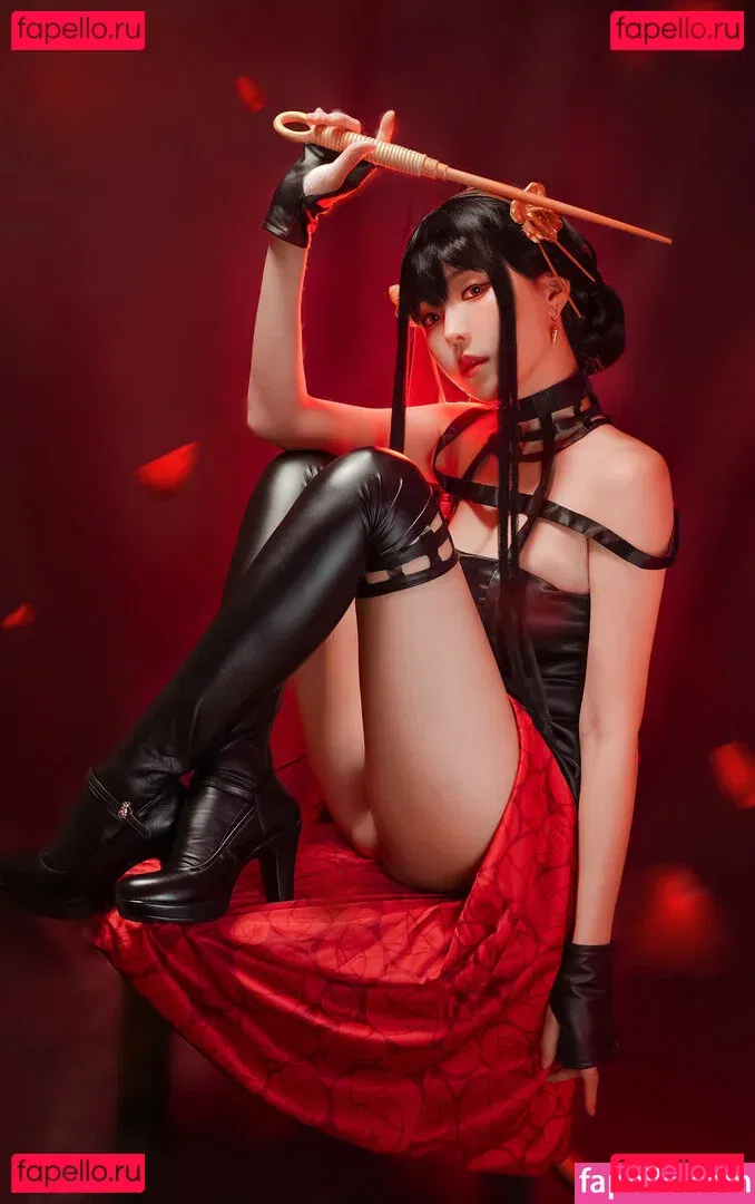 eeelyeee Onlyfans Photo Gallery 