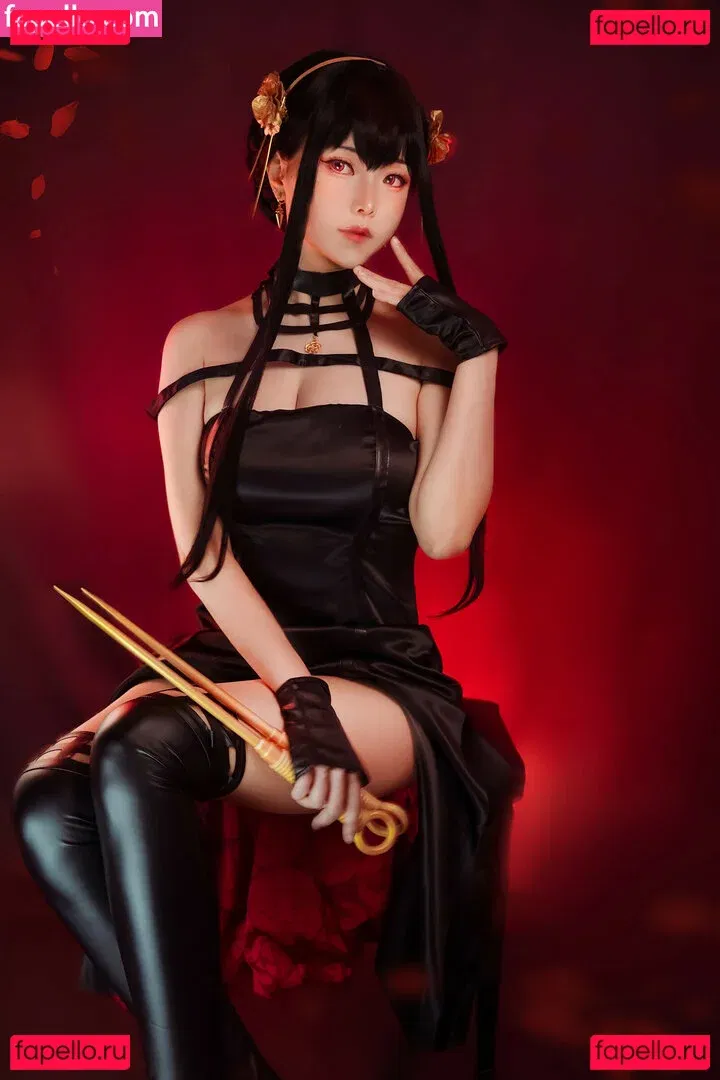 eeelyeee Onlyfans Photo Gallery 