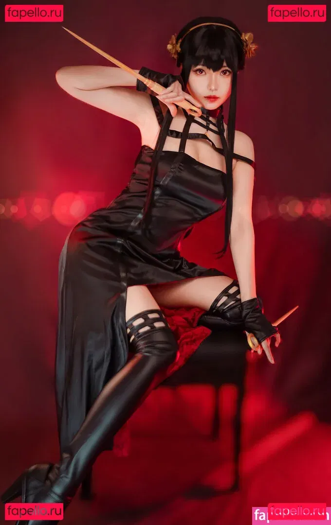 eeelyeee Onlyfans Photo Gallery 