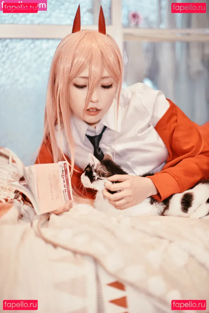 eeelyeee Onlyfans Photo Gallery 