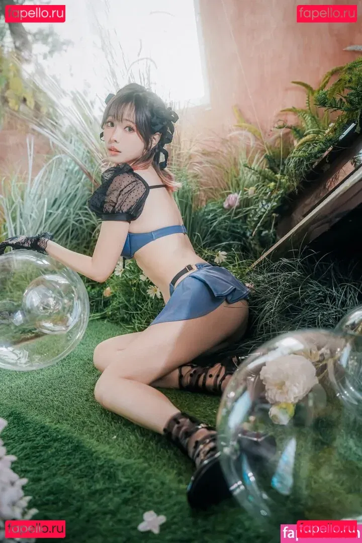 eeelyeee Onlyfans Photo Gallery 