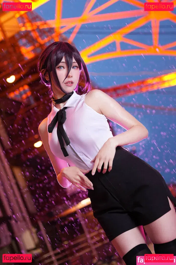 eeelyeee Onlyfans Photo Gallery 