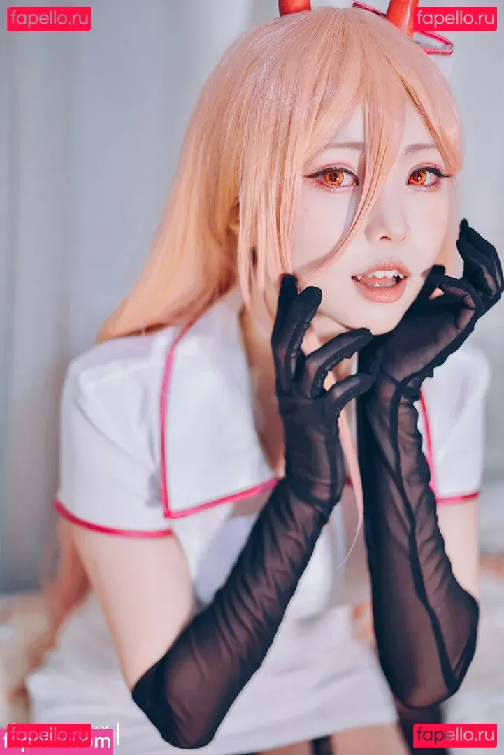 eeelyeee Onlyfans Photo Gallery 