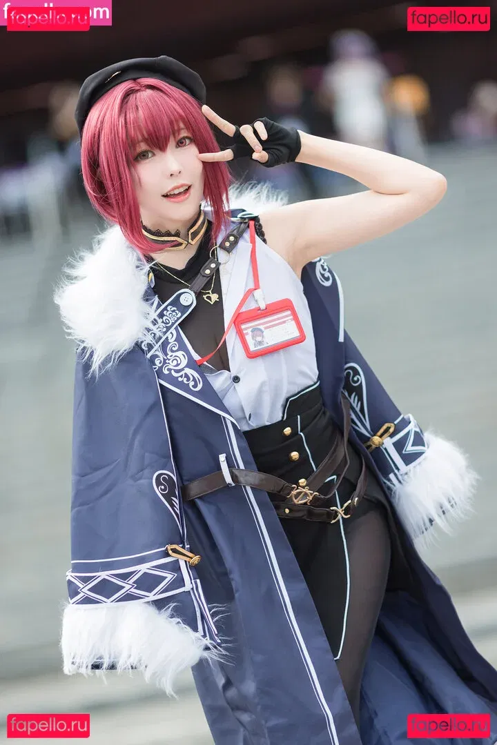 eeelyeee Onlyfans Photo Gallery 