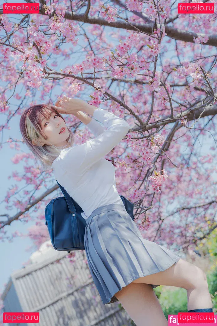 eeelyeee Onlyfans Photo Gallery 