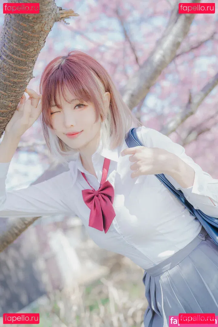 eeelyeee Onlyfans Photo Gallery 