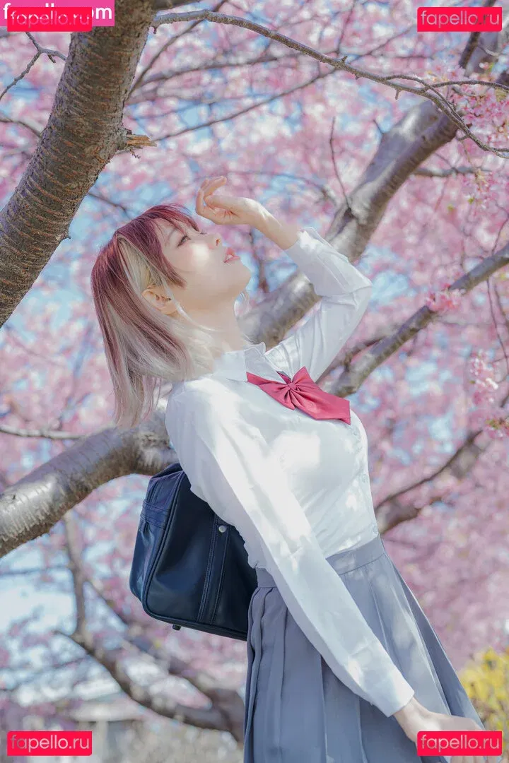 eeelyeee Onlyfans Photo Gallery 