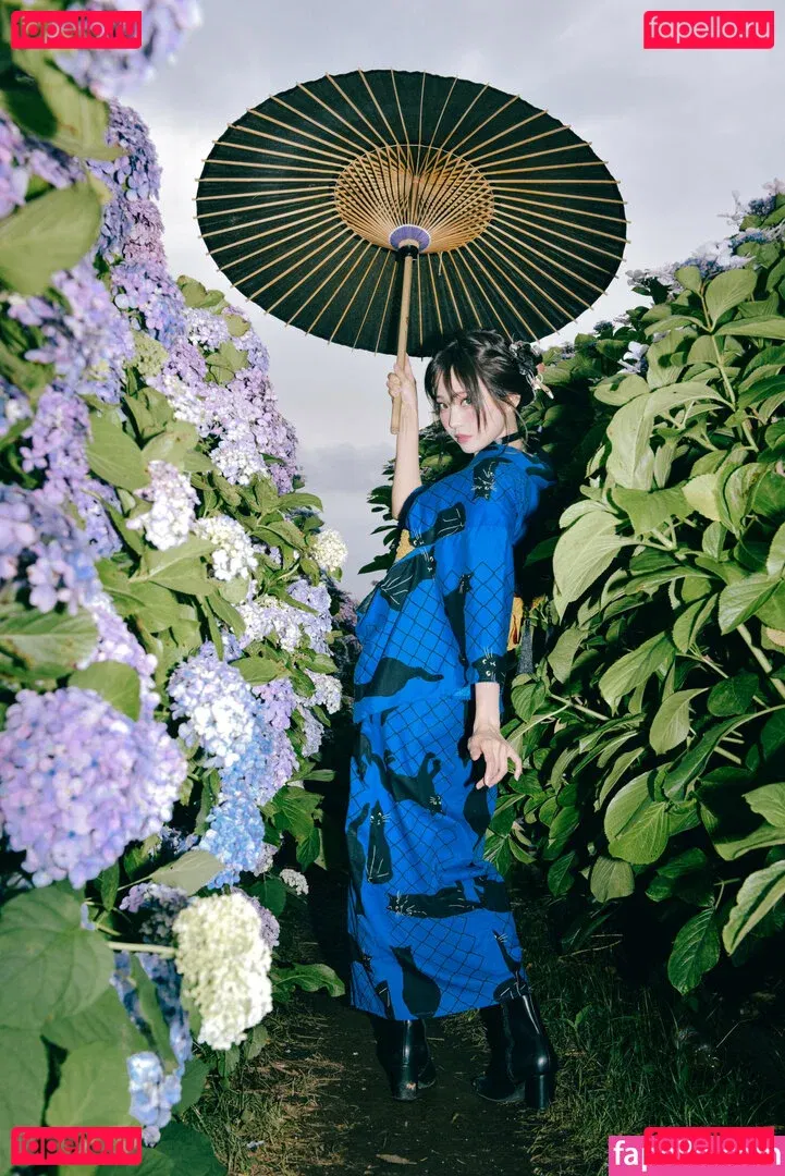 eeelyeee Onlyfans Photo Gallery 