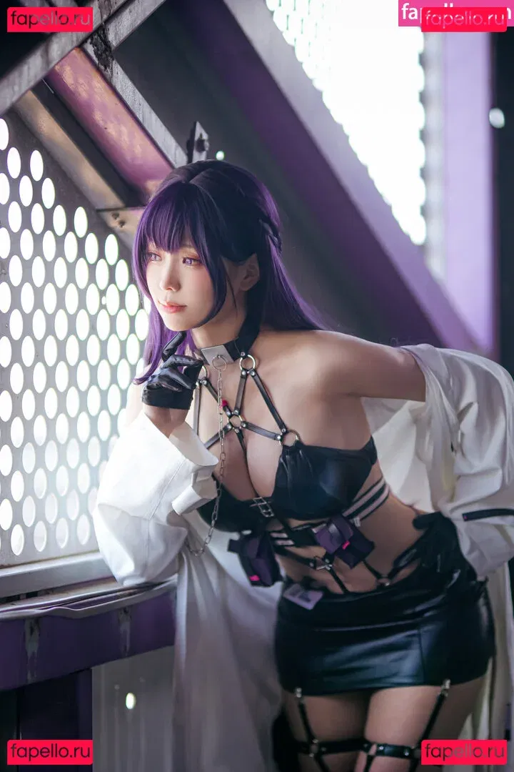 eeelyeee Onlyfans Photo Gallery 