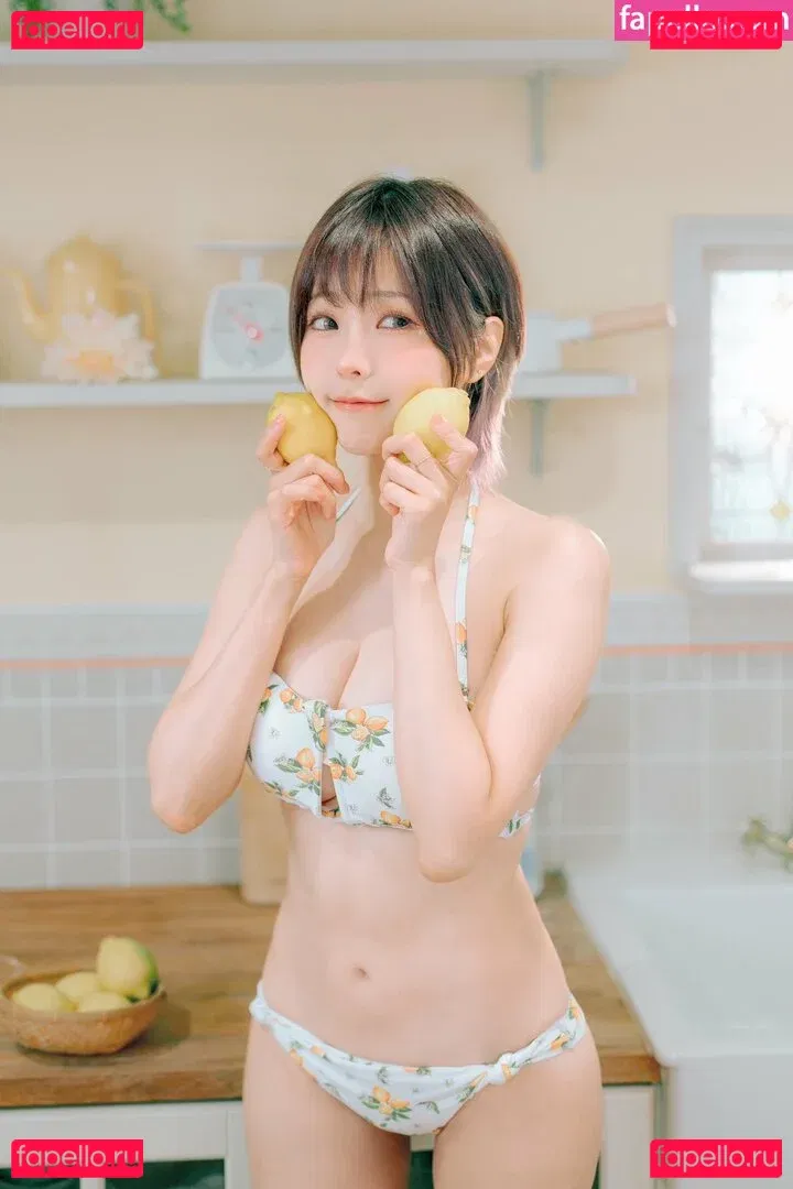 eeelyeee Onlyfans Photo Gallery 