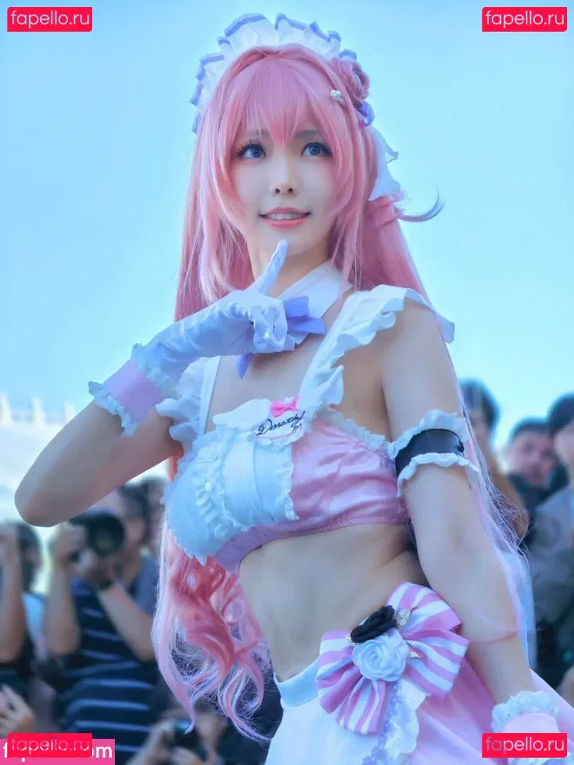 eeelyeee Onlyfans Photo Gallery 