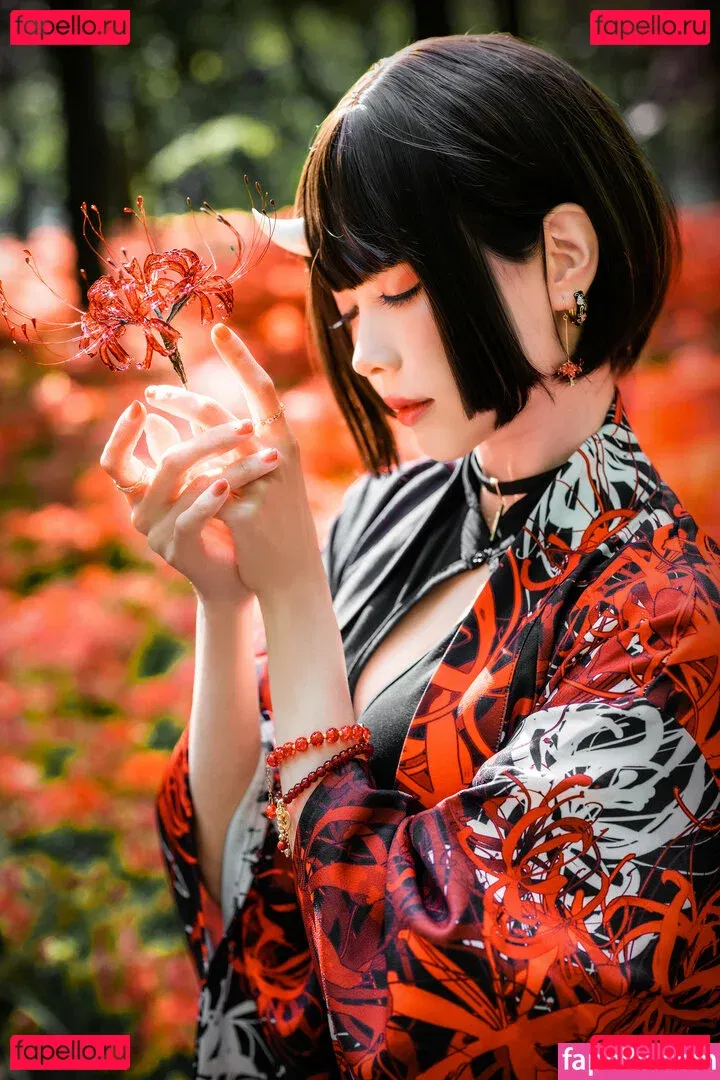 eeelyeee Onlyfans Photo Gallery 