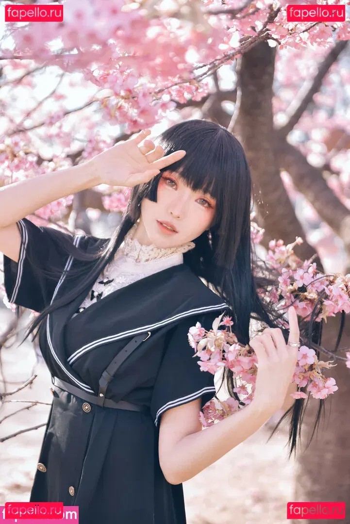 eeelyeee Onlyfans Photo Gallery 