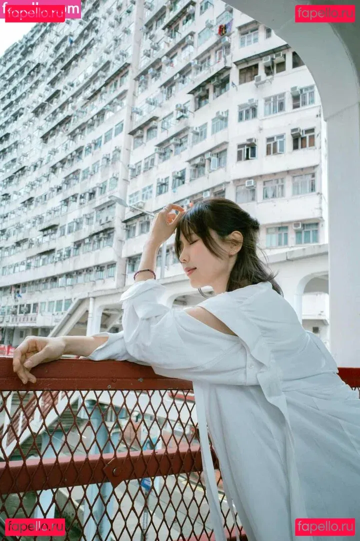 eeelyeee Onlyfans Photo Gallery 