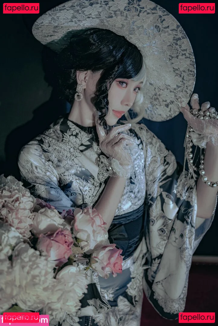 eeelyeee Onlyfans Photo Gallery 