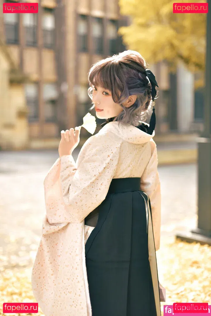 eeelyeee Onlyfans Photo Gallery 