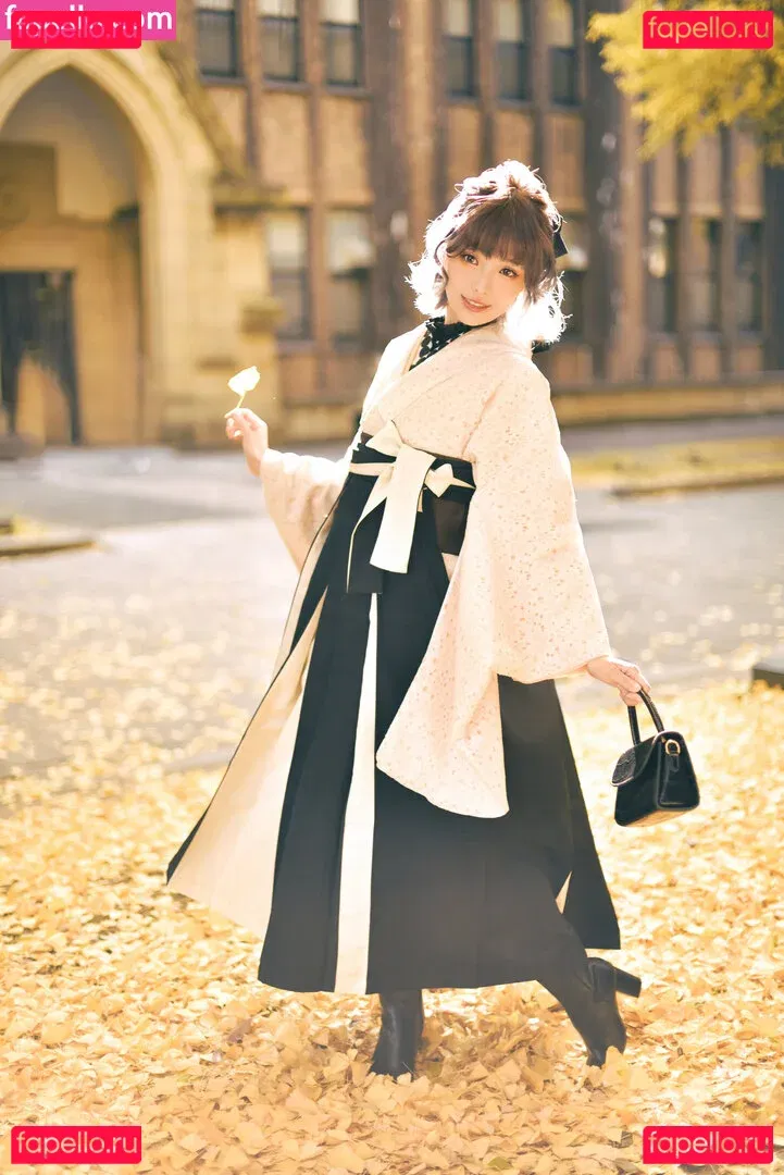 eeelyeee Onlyfans Photo Gallery 