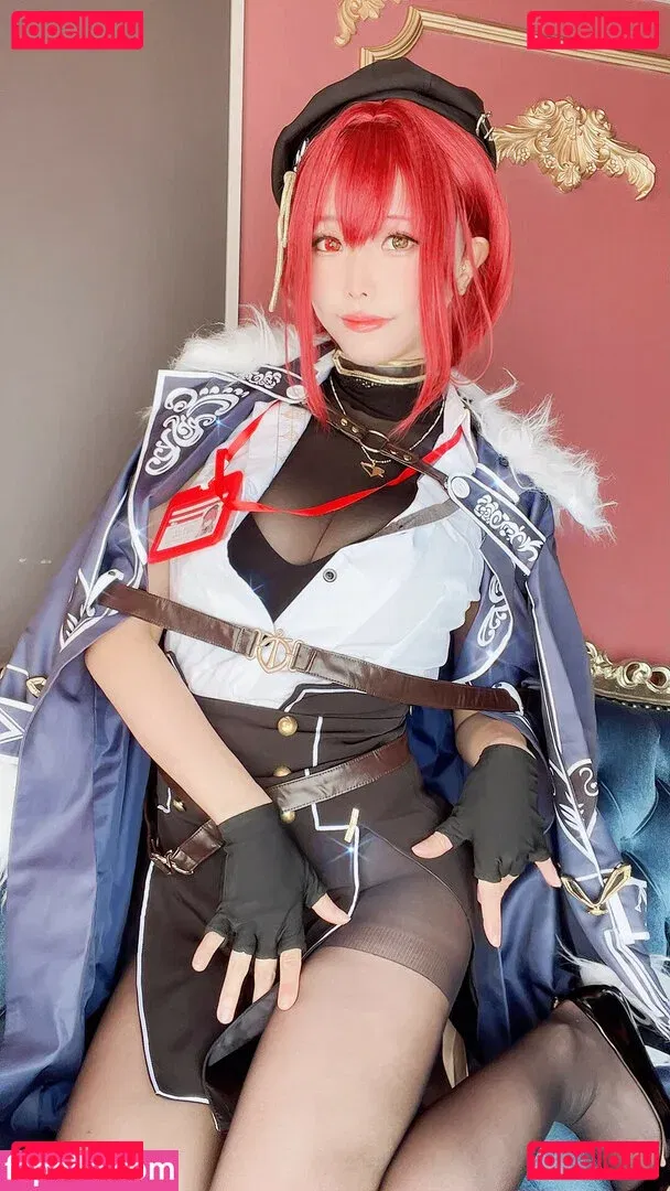 eeelyeee Onlyfans Photo Gallery 