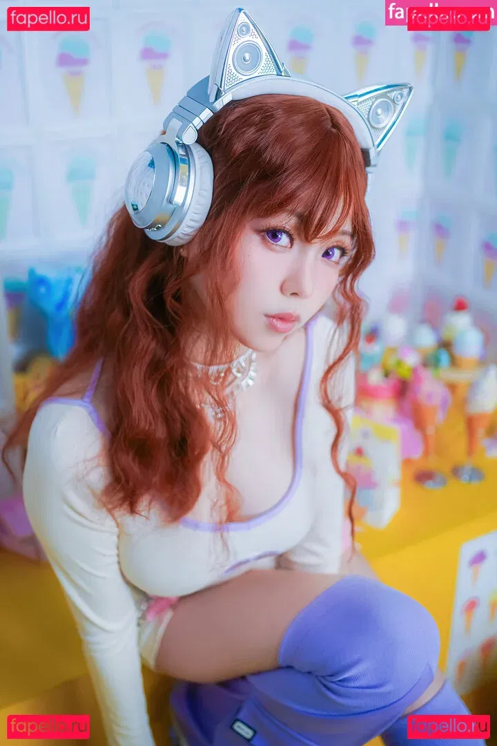 eeelyeee Onlyfans Photo Gallery 