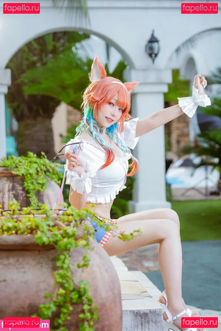 eeelyeee Onlyfans Photo Gallery 