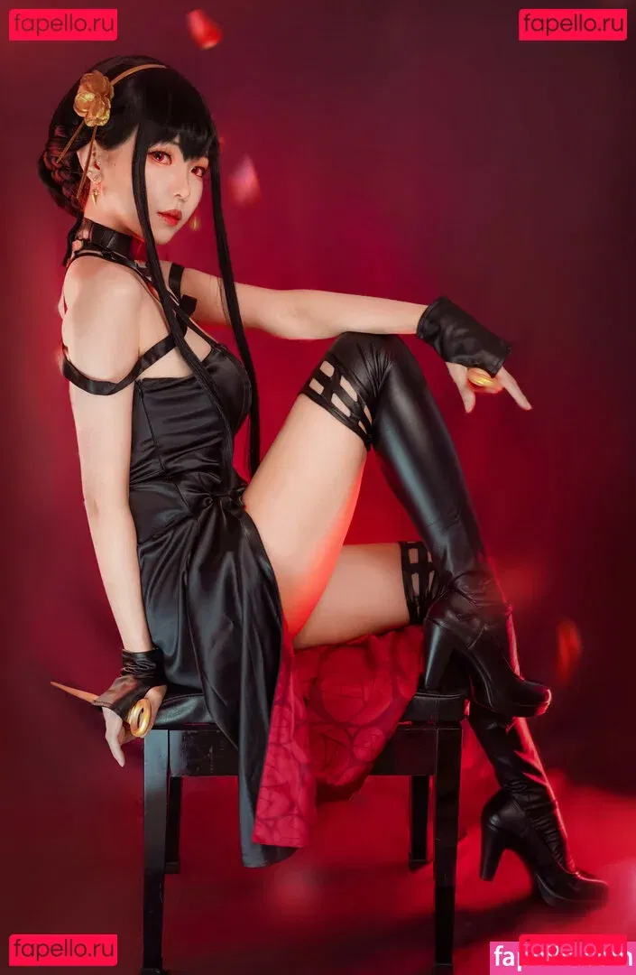 eeelyeee Onlyfans Photo Gallery 