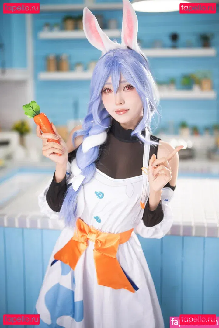 eeelyeee Onlyfans Photo Gallery 