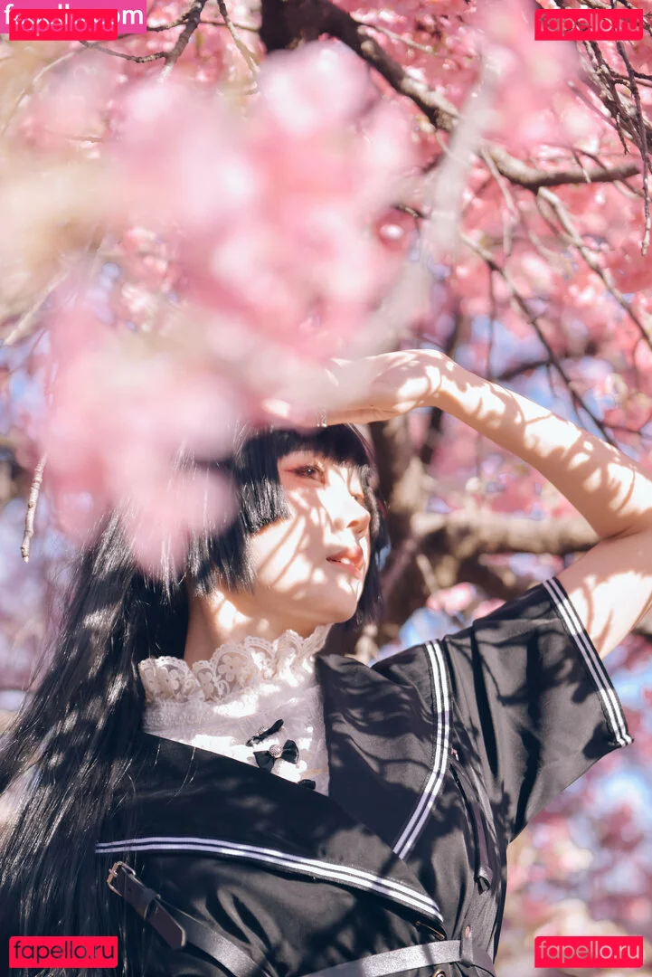 eeelyeee Onlyfans Photo Gallery 